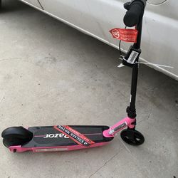 Razor E90 Electric Scooter