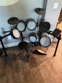 Alesis Electic Drum Set