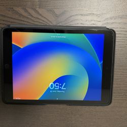 2021 IPAD (9th Generation) With Kickstand Case