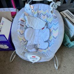 Bouncy Seat Perfect Condition 