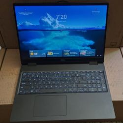 Dell Precision 7680 Laptop (With Monitors, Dock & Keyboard/Mouse)