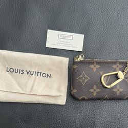 Louis Vuitton Key Pouch 100% Authentic 