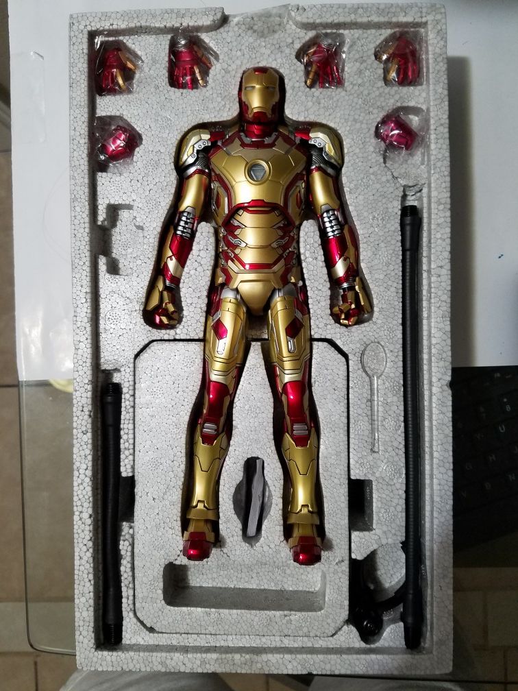 King Arts Ironman Mark 42 1/9 Diecast Figure Series DFS001