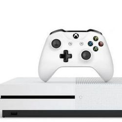 Xbox one with GTA V controller and original HDMI and power cord