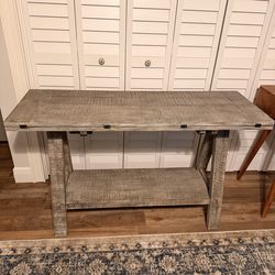 Table that opens