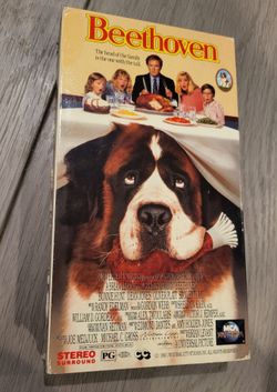 📼🐶 Beethoven VHS Movie – 1992 MCA Universal Home Video – Original Clamshell/Sleeve