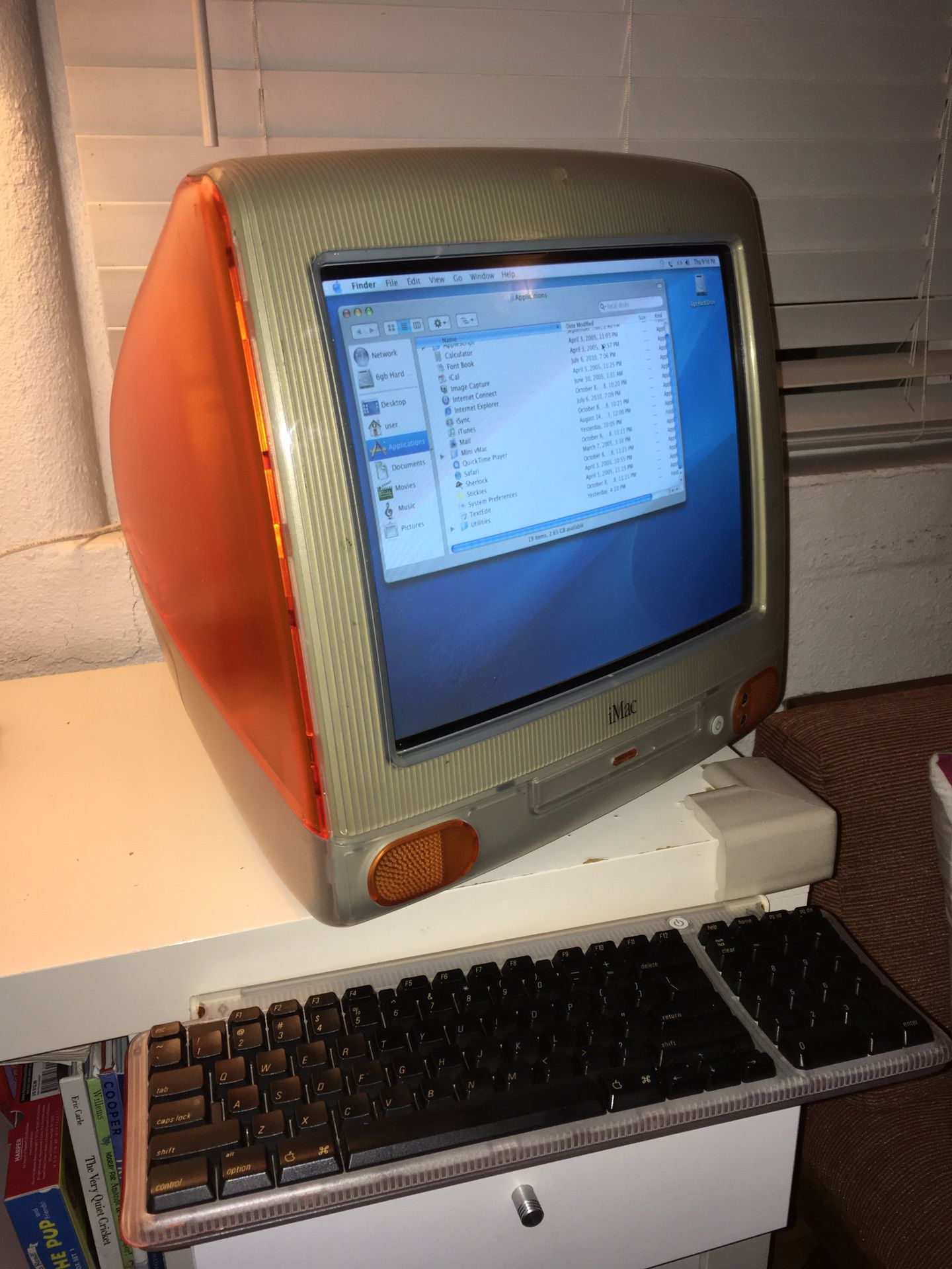 Apple iMac Macintosh Computer original Tangerine orange