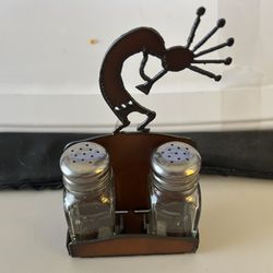 Modern salt and pepper shaker set with Kokopelli Figure