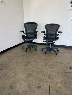 Herman Miller Aeron Chairs Size B Multiple Available 