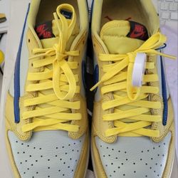 Jordan 1 Low Travis Scott Canary 