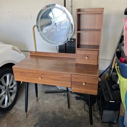 Vintage Style Modern Women’s Vanity Make Up Desk With Light 