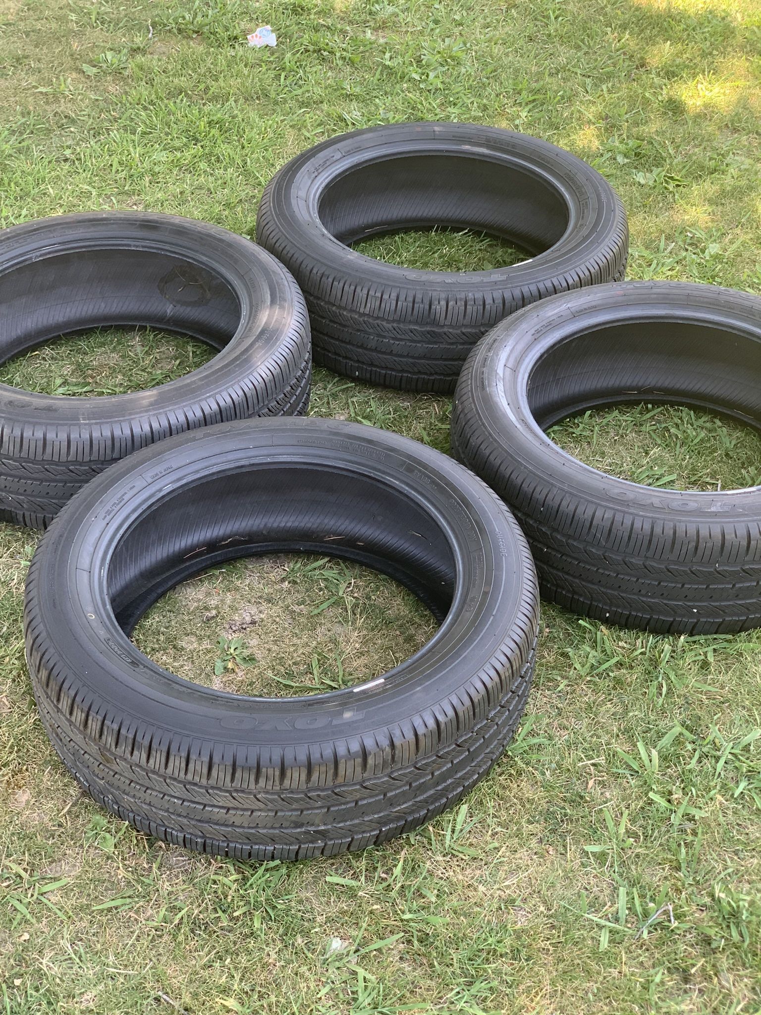 TOYO P225 55 19 TIRES WITH 95% PLUS TREAD
