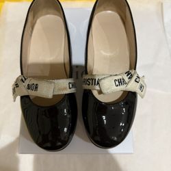 Christian Dior toddler flats size 27