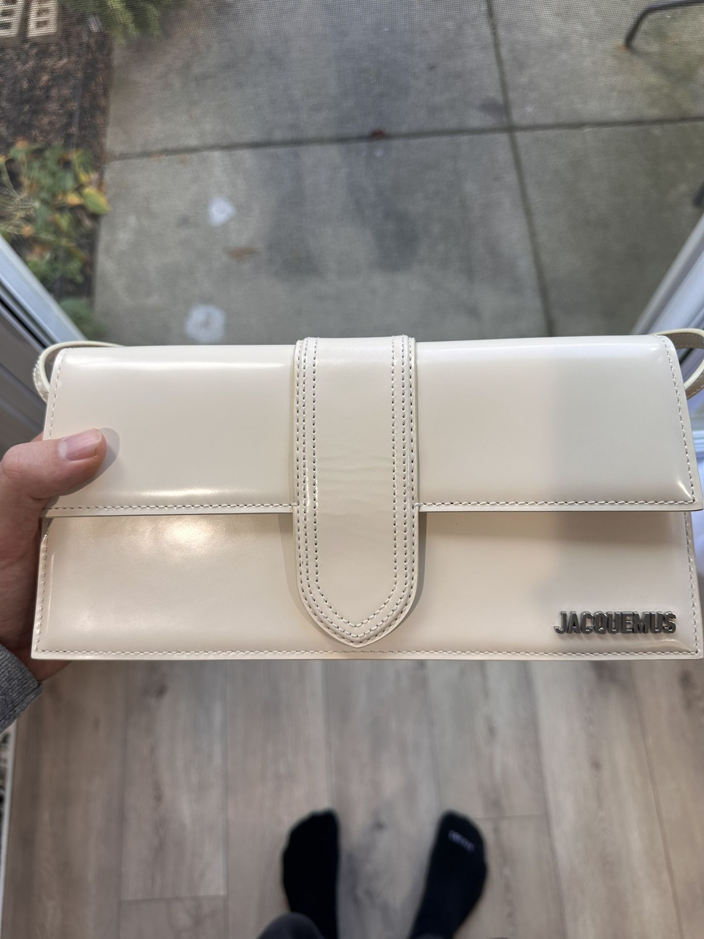 jacquemus bag le bambino long off white