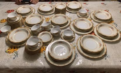 NORITAKE OCCUPIED JAPAN CHINA ANTIQUE SERVICE FOR 10