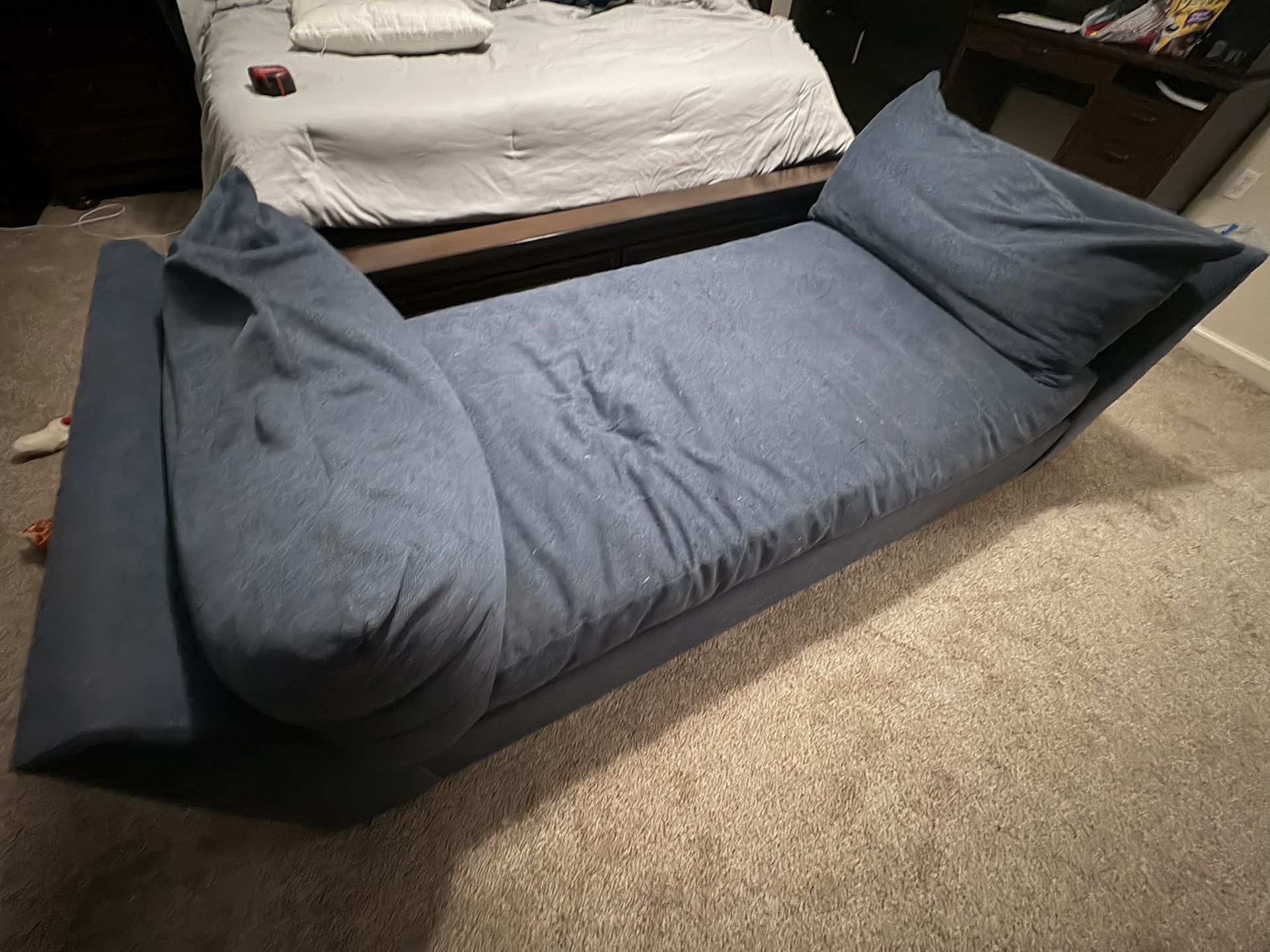 Daybed / Couch $250