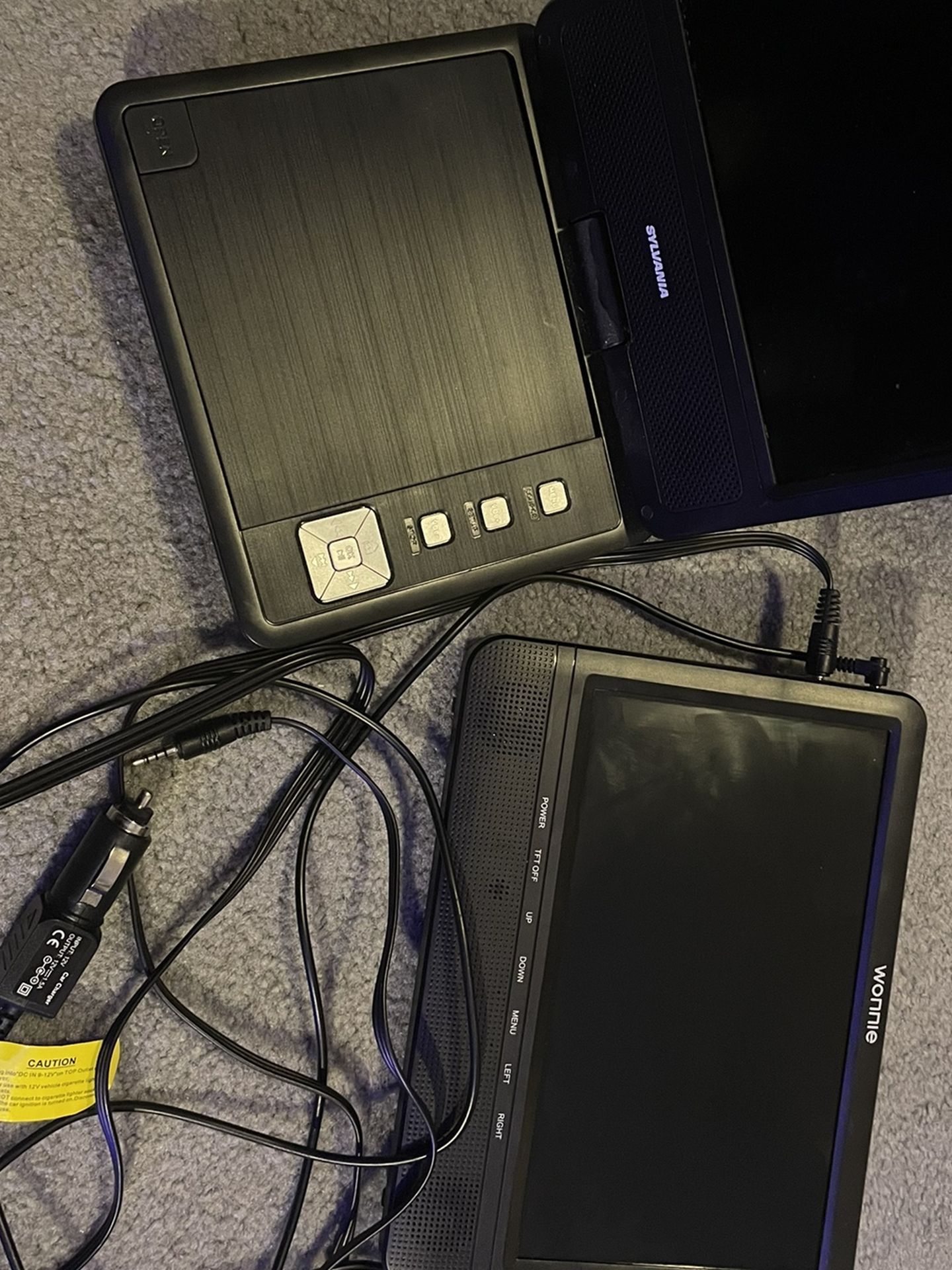 Portable DVD Player w/ Dual Screen