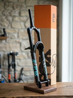 FOX 36 PERFORMANCE 29 160 (with mud guard)