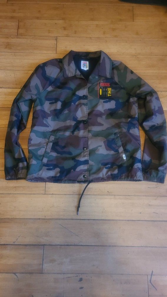 Vans Off the Wall Windbreaker Jacket Women Size Small Camouflage Button Front Lined