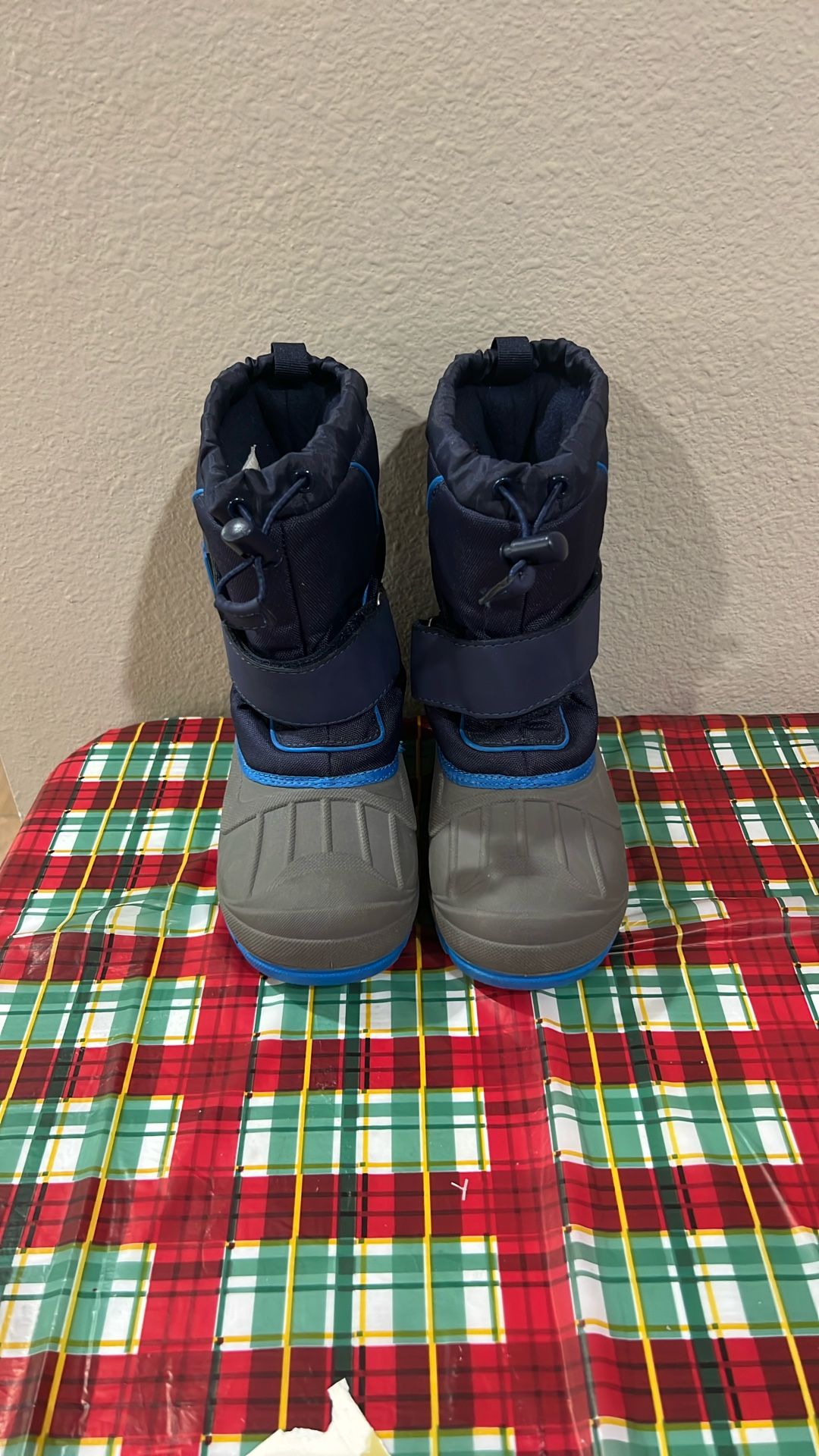 Cat & Jack Snow Boots Size 13- Pick Up Only