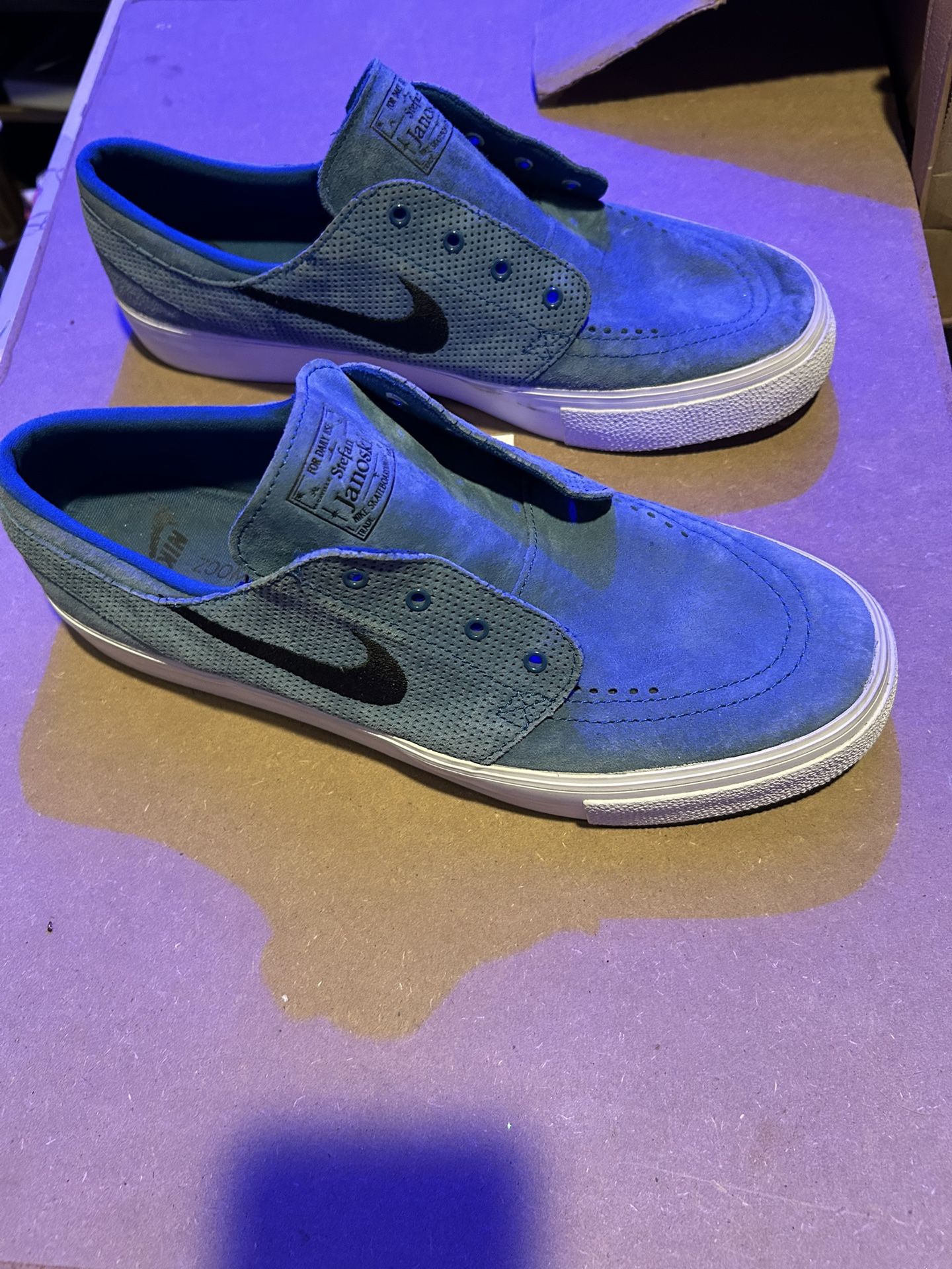 Nike Suede