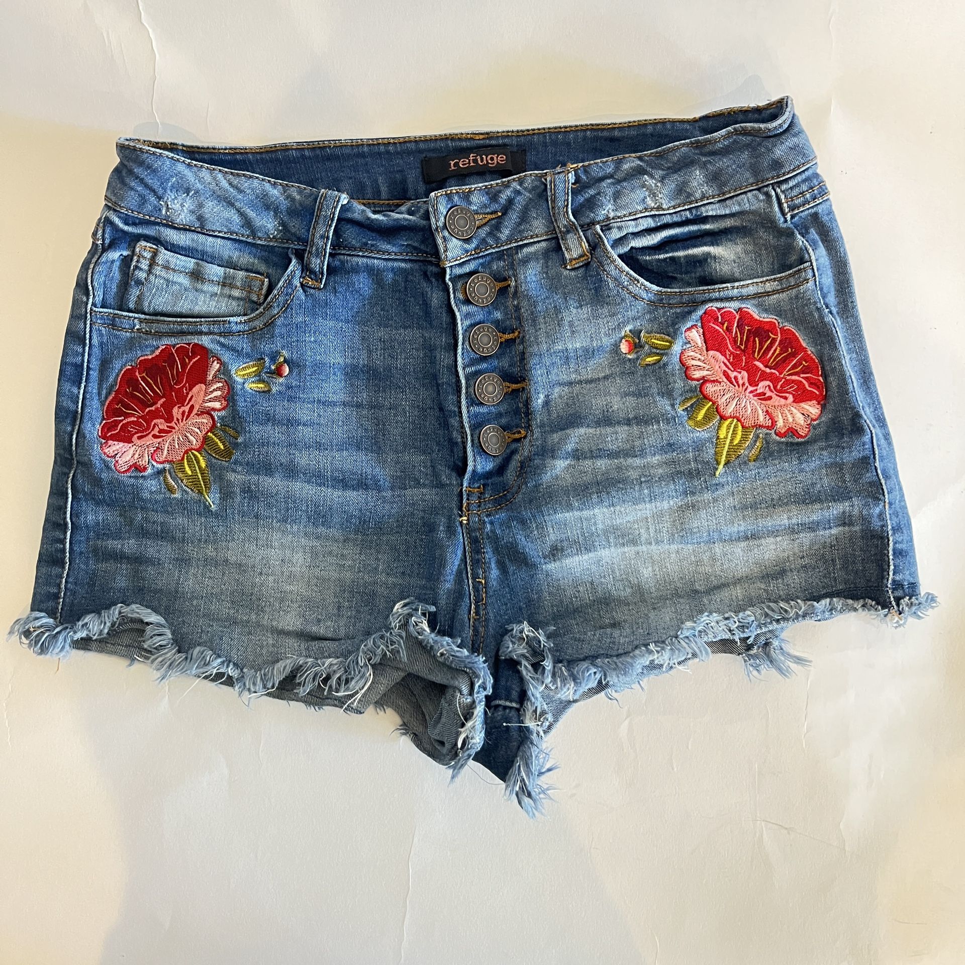 Short En Denim Délavé Charlotte Russe – Taille 6, Taille Haute, 5 Boutons – Neuf Avec étiquettes