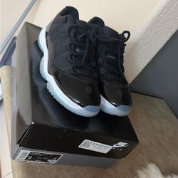 jordan 11 space jam 