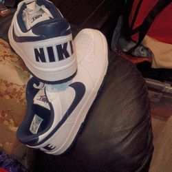 Nike 