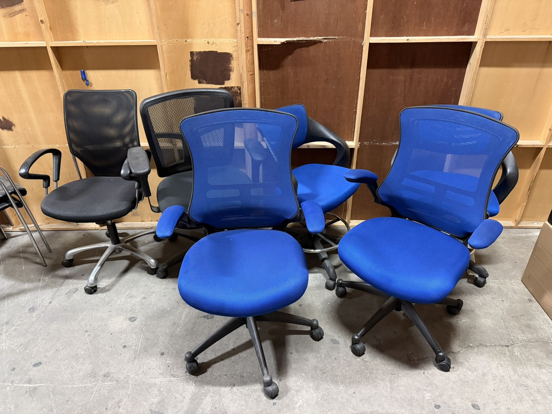 Various Office Rolling Chairs 