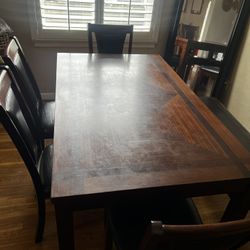 Dinning Table 