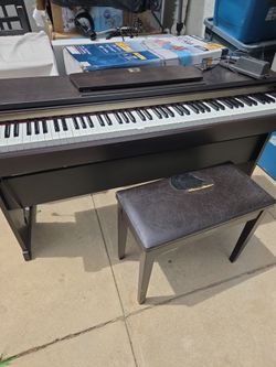 YAMAHA Clavinova Piano