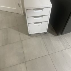 Filing Cabinet 
