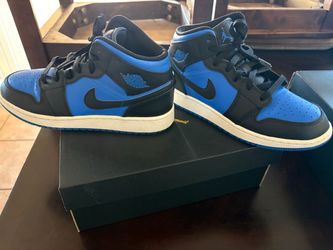 AIR JORDAN 1 MID (GS)