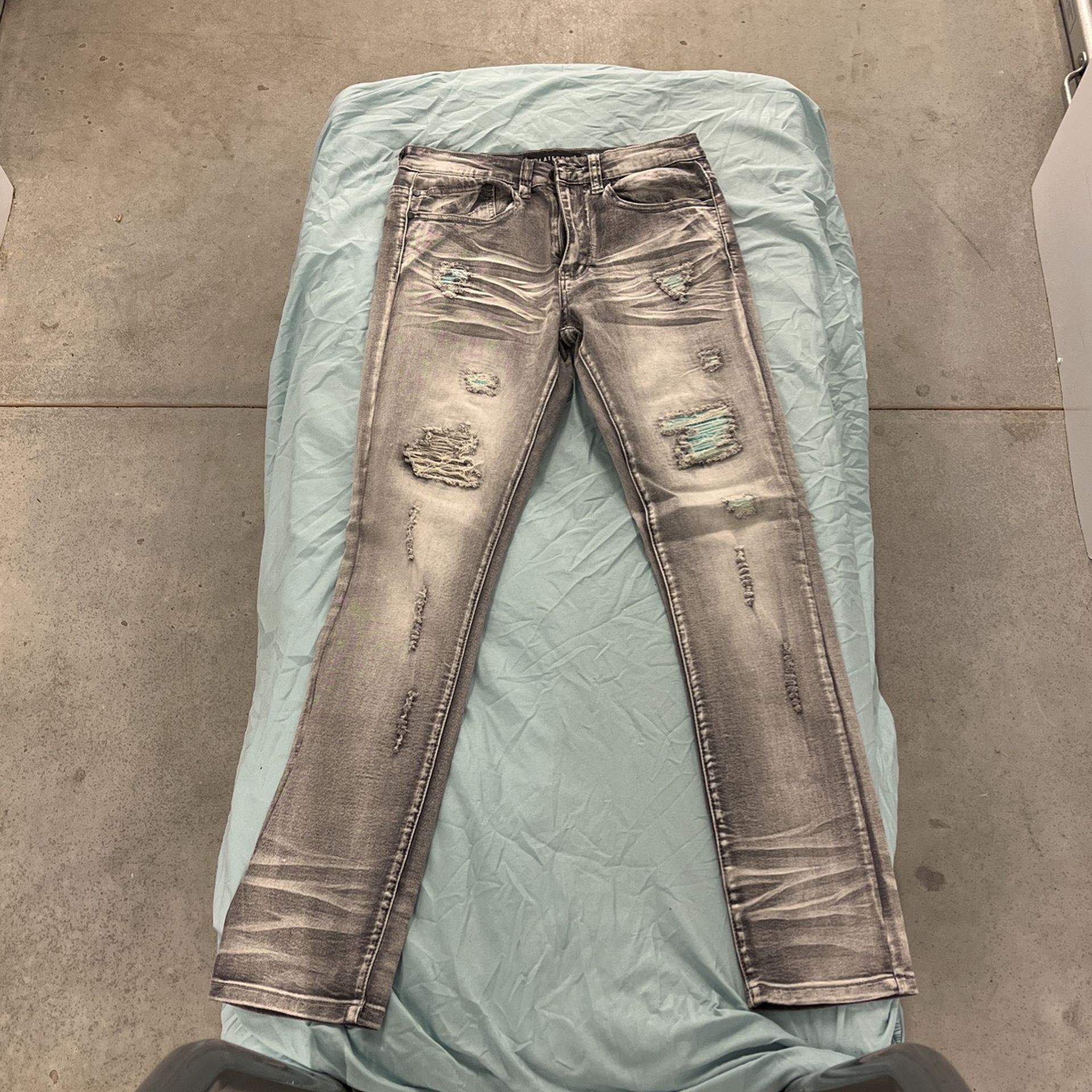 Men Jeans Size 30/32