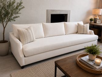Huntington House, luxury linen, Couch delivery available