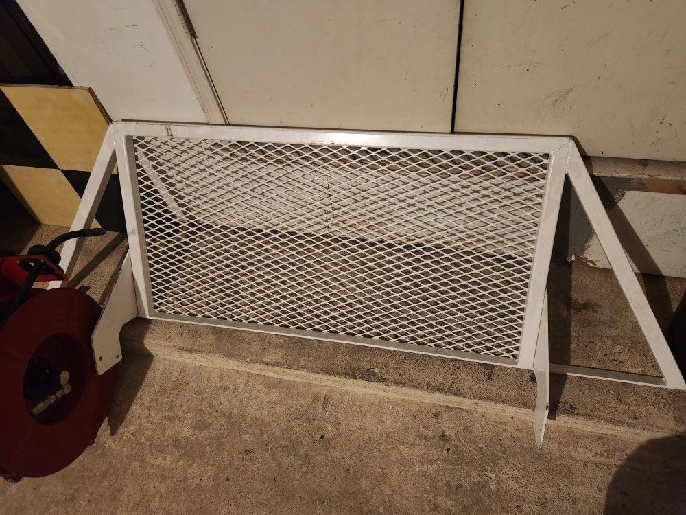 Truck Rear Window Guard Rack