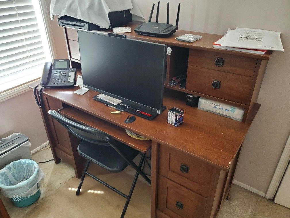 Computer Table