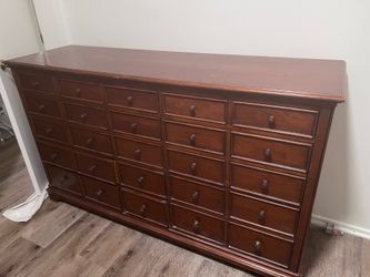 Cadenza dresser