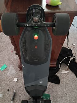 Boost skateboard electric