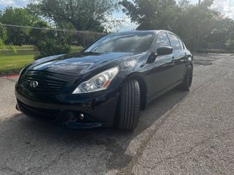2015 INFINITI Q40