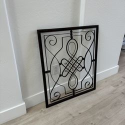 Solid  Wrought Iron Wall Decor Like New ( Heavy ) 31x26.5 / Indoor Or Patio Outdoor Wall Hanging Home Decor 
