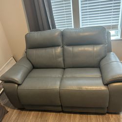 Leather Loveseat Recliner From Rooms To Go