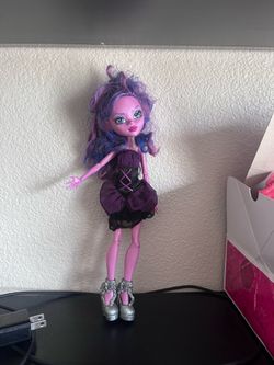 Monster high dolls