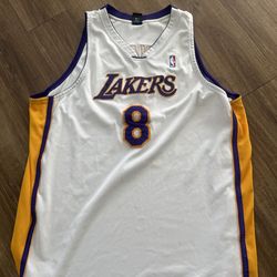 Kobe Jersey (Authentic &Game worn)