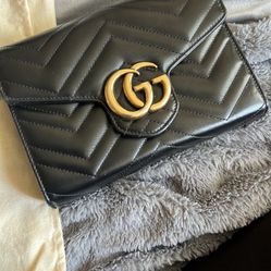 GUCCI Marmont Wallet On Chain 