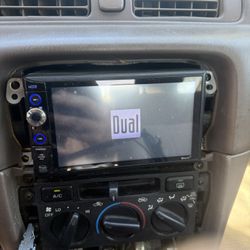 Bluetooth Stereo Indash Touch Screen 
