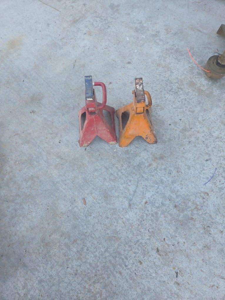 Jack Stands 