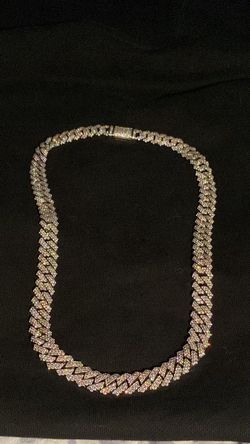 Vvs1 moissanite cuban chain