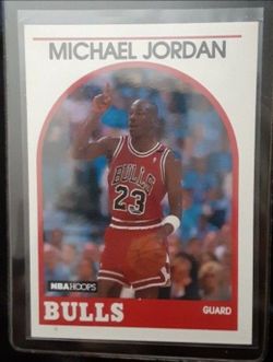 USED 1989 NBA HOOPS MICHAEL JORDAN CARD #200