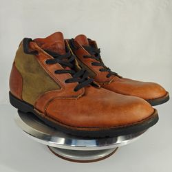 Size 10 US Men's Danner Forest Heights Pittock chukka boots